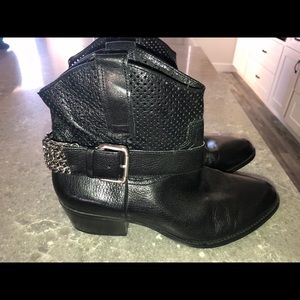 BCBG new black booties, Size 8 1/2